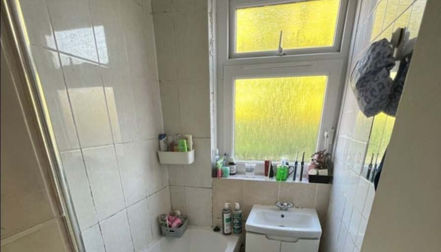 Photo of Yagiz's room