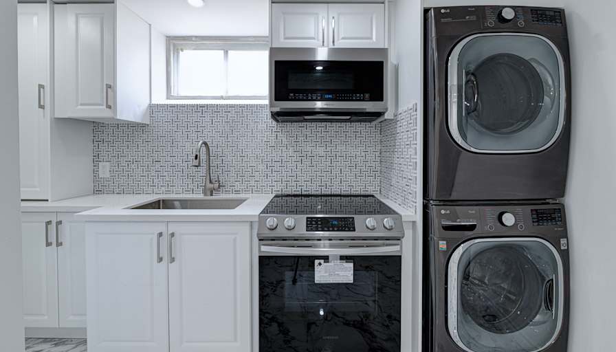 Rasel Al Habib's room