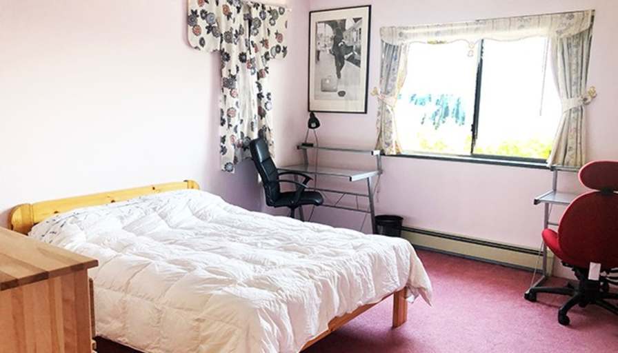 Photo of Eric Buckingham's room