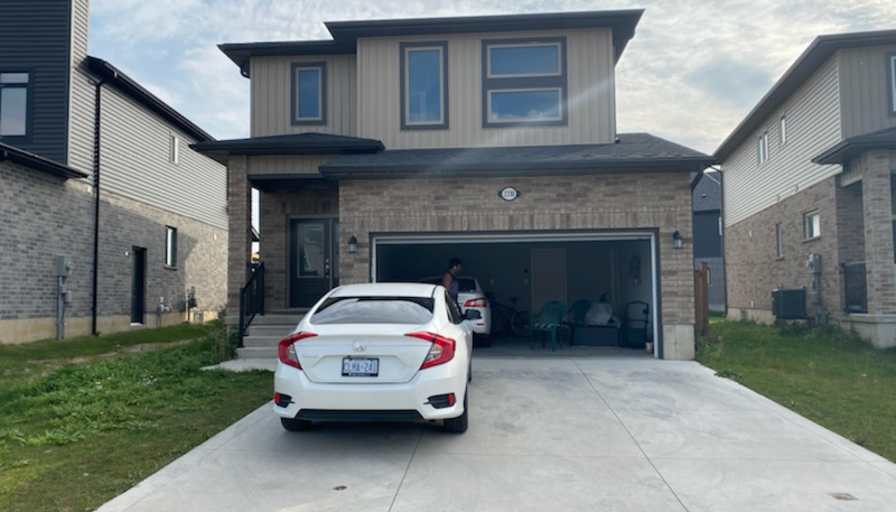 Photo of Sanat's room