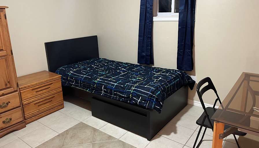 Photo of Bruni's room