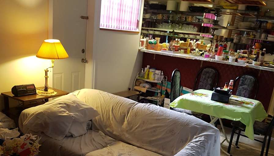 Shirley  or Tony's room