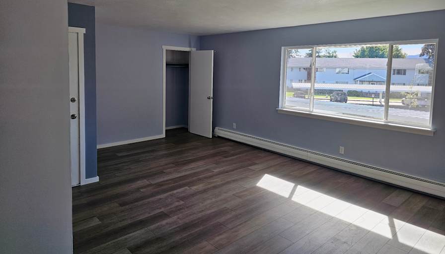 Private room to rent in share house Spokane Valley,...