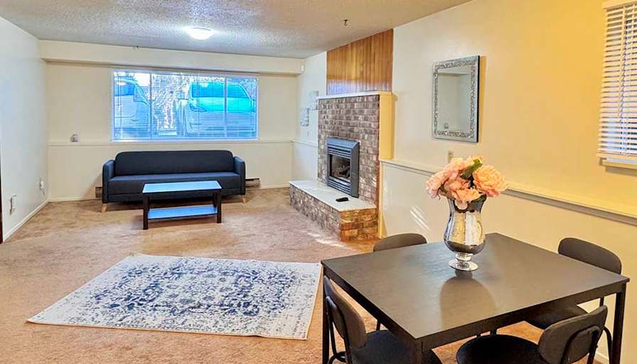 Photo of Peyman Zar's room