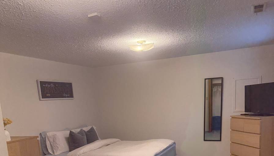 Photo of JASON RAWLINS's room