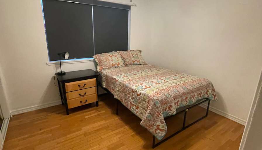 Private room to rent in share house Chino Hills, Ca...