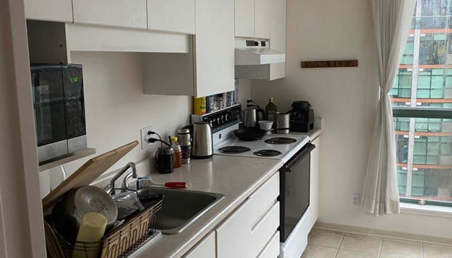 Luke Pomerance's room