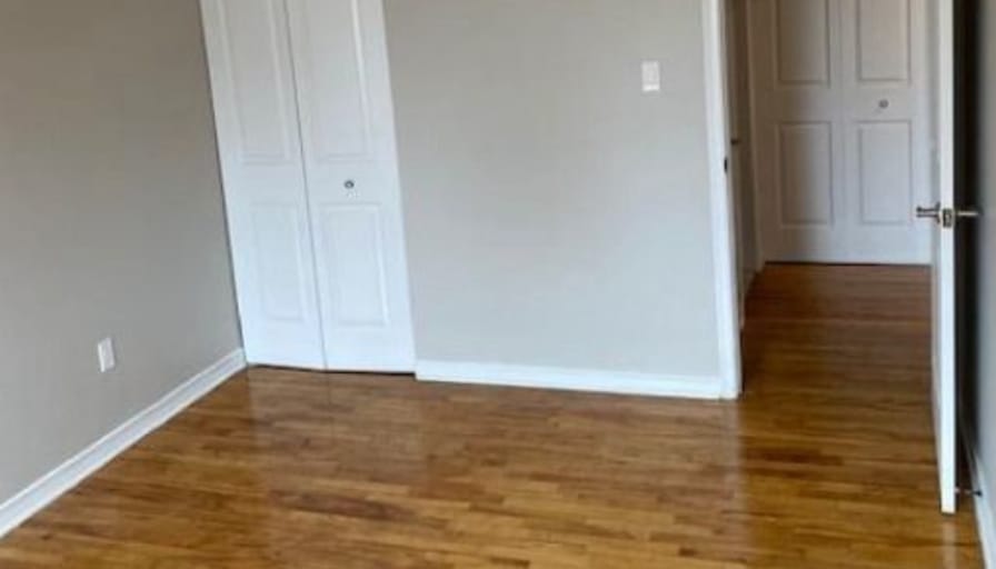 Photo of Hardik Divani's room