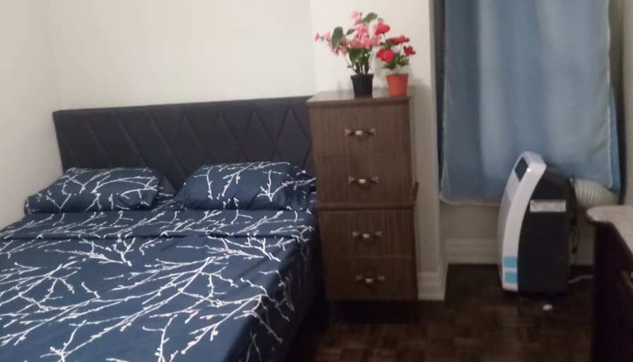 Photo of Ovel's room