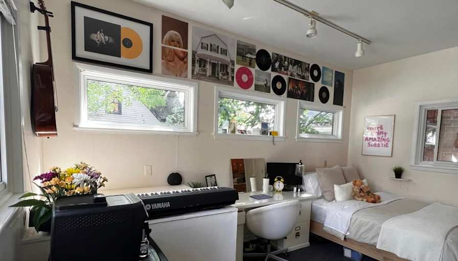 Mackenzie Ball's room