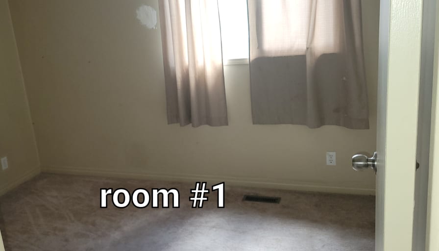 Photo of Jenica's room