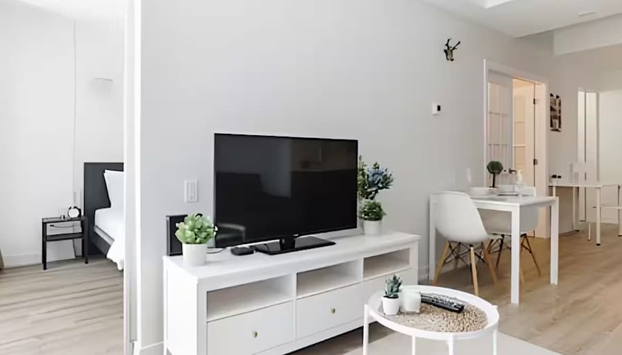 Diego Candelma's room