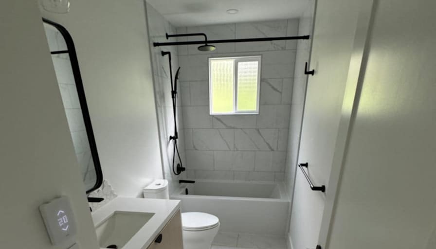 Alexandra Pennel's room