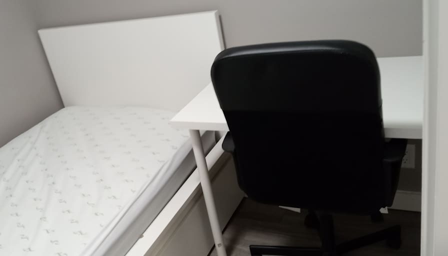 Brentwood House's room