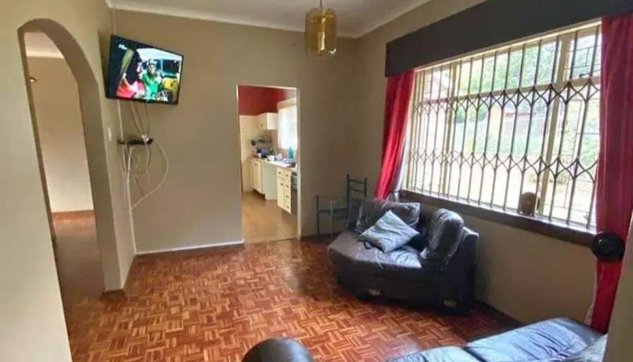 Photo of Lovemore's room
