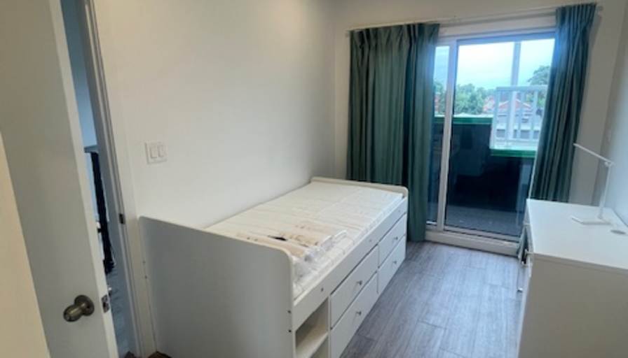 Photo of Oliver's room