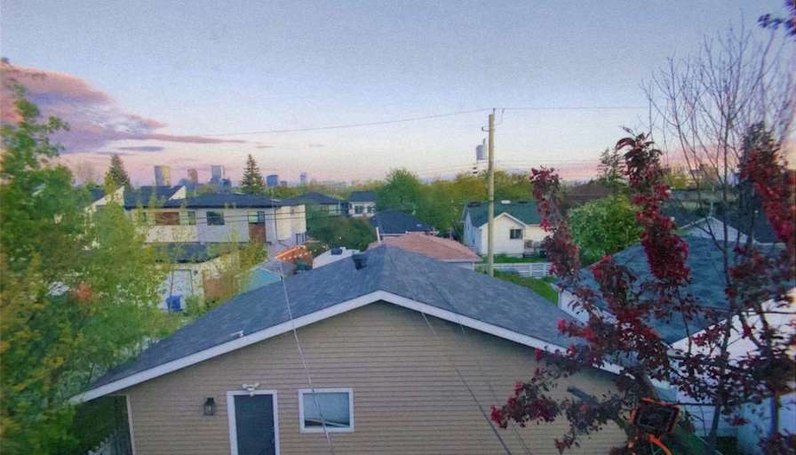 Photo of Taylor's room