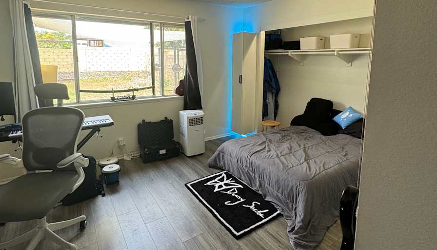 Photo of Eric's room