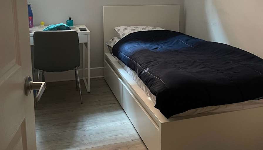 Photo of Harry Randhawa's room