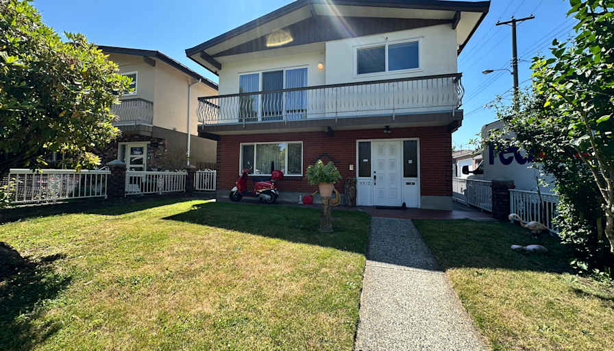 Photo of Diego's room