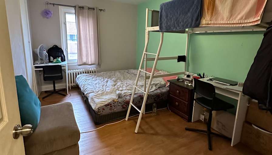 Photo of Madisin's room