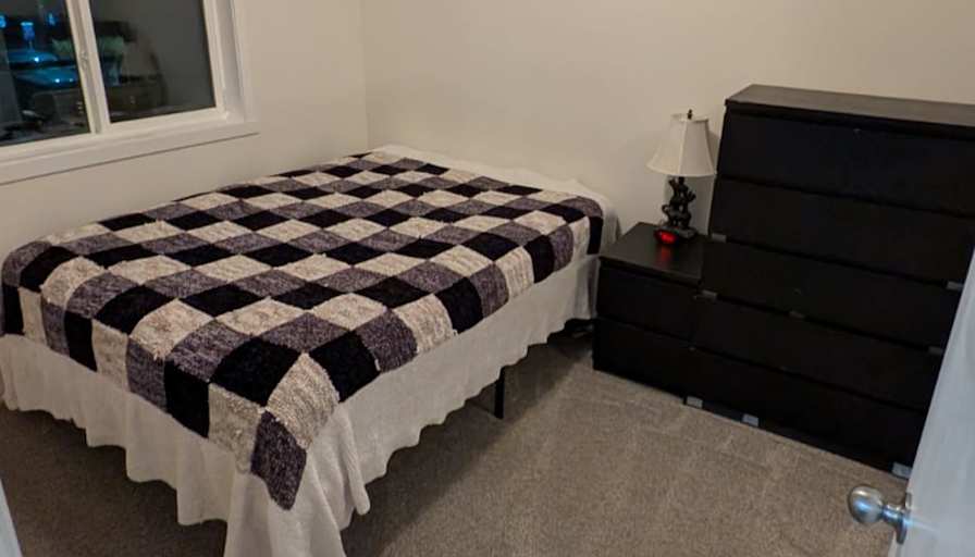 Elizabeth Adams's room