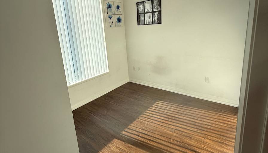 Photo of Arams's room