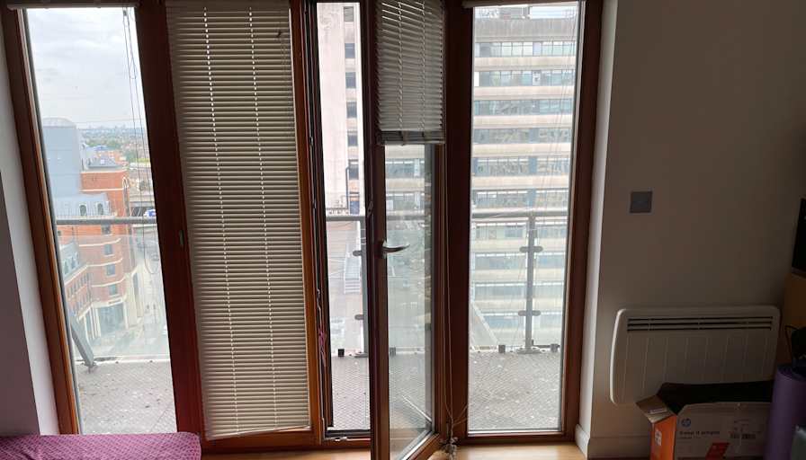 Room share to rent Ilford Hl, Redbridge, England... Roomies.co.uk