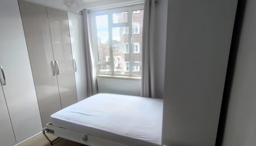 Photo of Ken Kanghsu Yu's room
