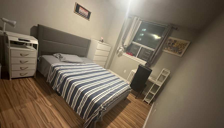 Merline  JOSEPH's room