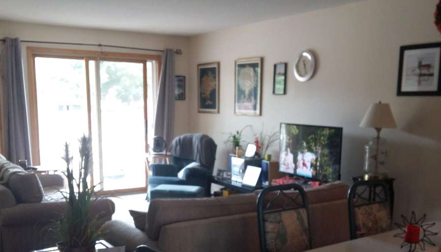 Shannan Simkins's room