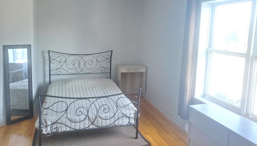 Photo of Alain's room