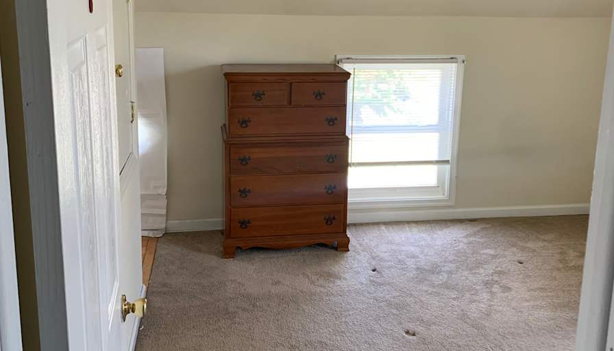 Private room to rent in share house Linganore, Mary...