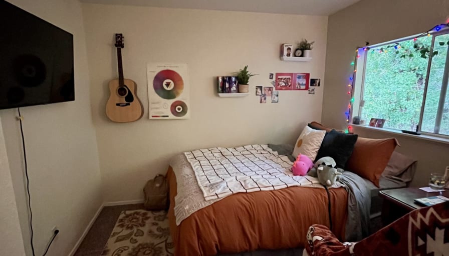 Photo of Kendle's room