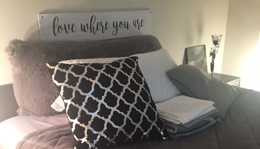 Photo of rmates's room
