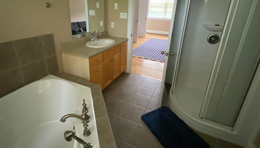 GUILHEM M. BRIEUSSEL's room