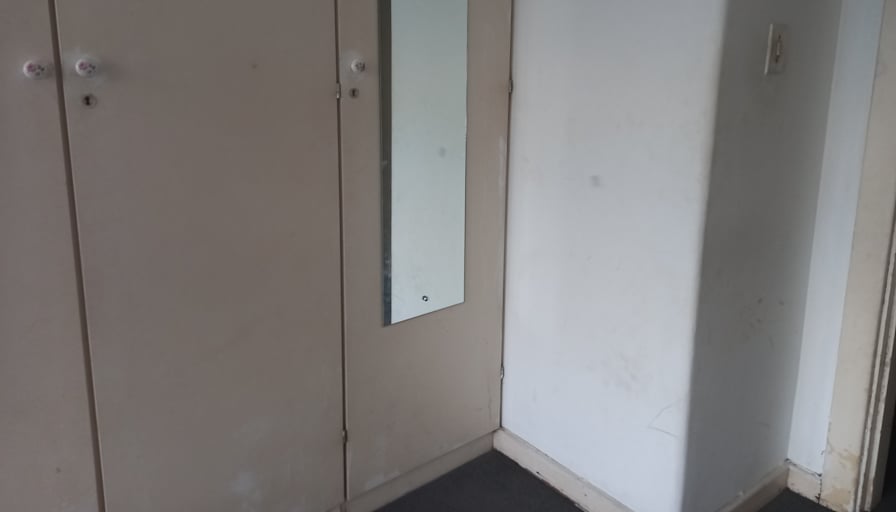 Photo of Ian's room