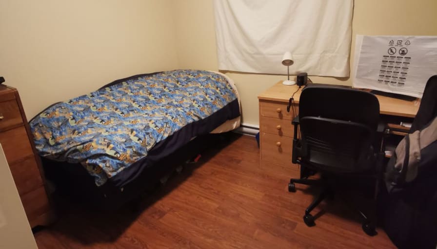 Photo of Kent's room