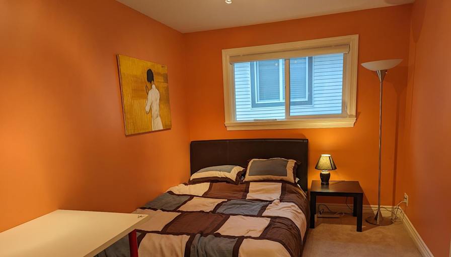 Amrita DHANJI's room