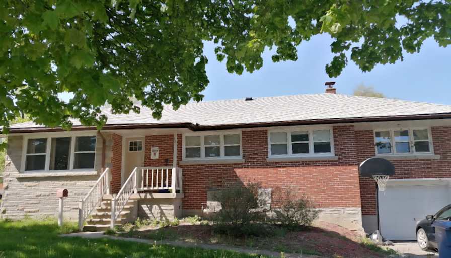 Aaron LeBlanc's room