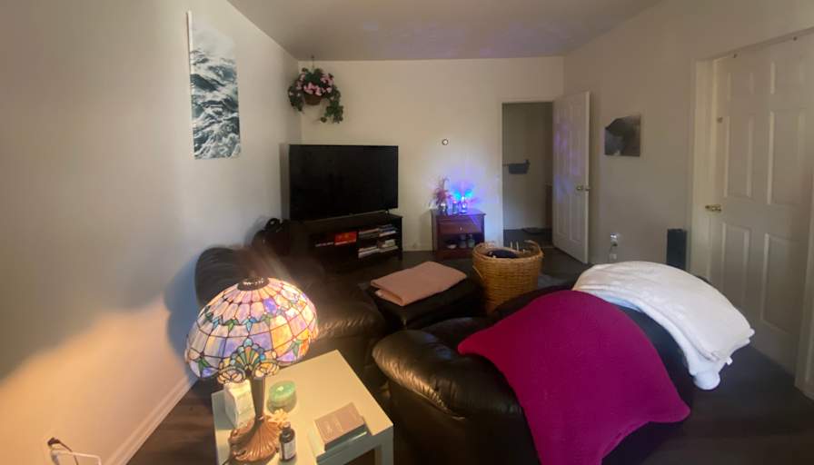 Private room to rent in share house Swarthmore Road...