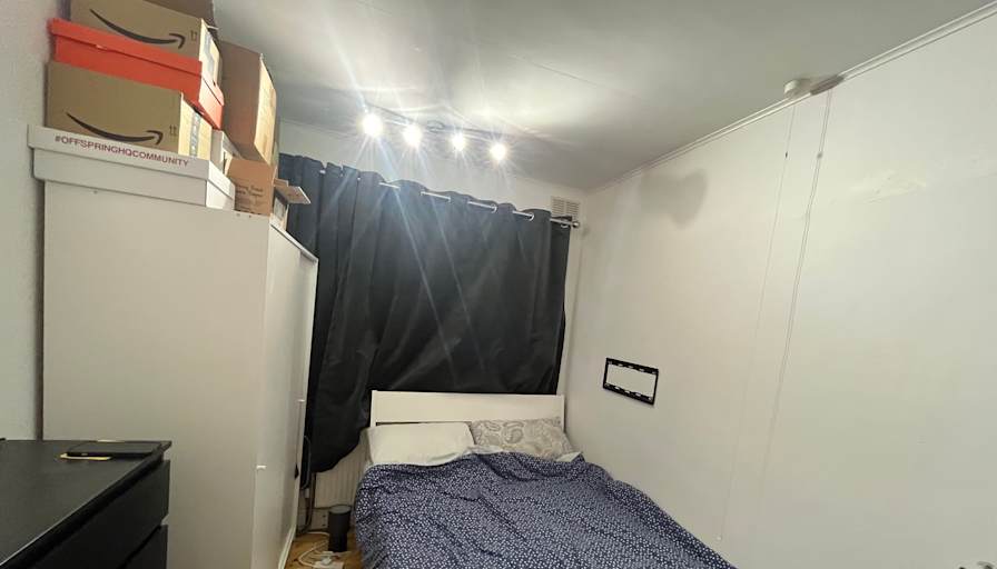Photo of Stefan's room