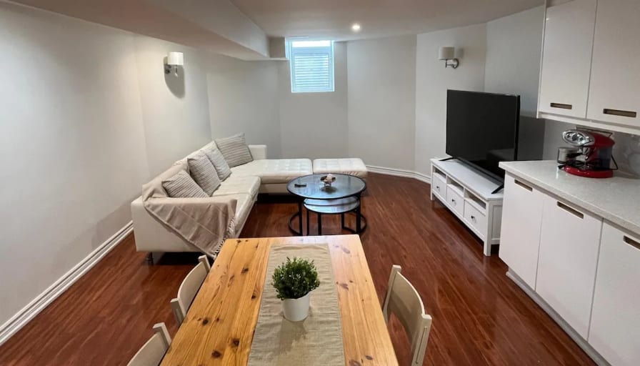 Akash Stewart's room