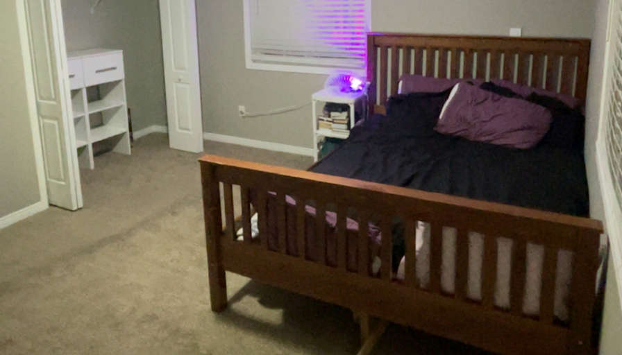 Ariana bendfeld-lord's room