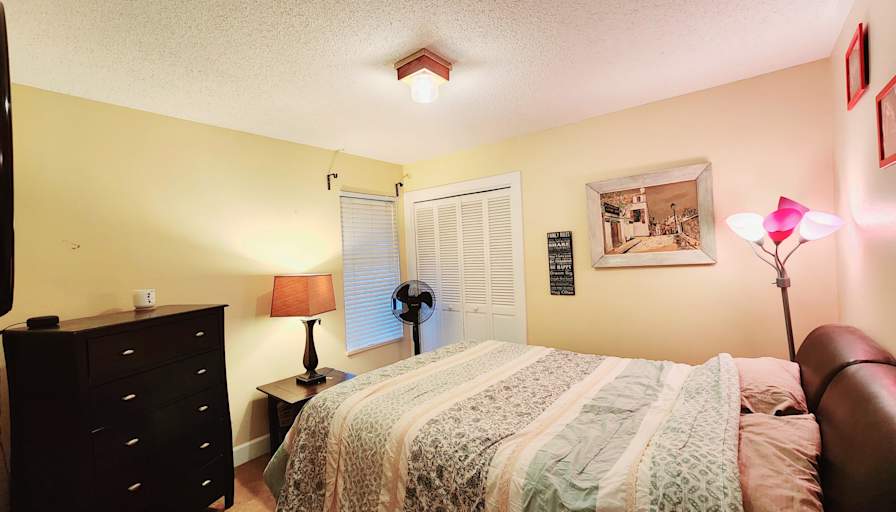 Photo of Rach's room