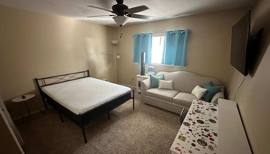 Photo of Jolesa's room