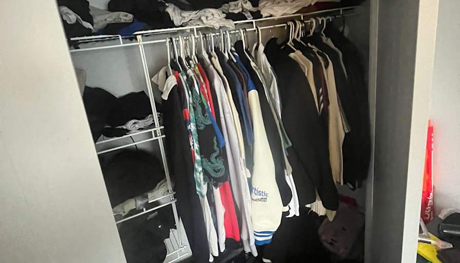 Danish Jaffri's room