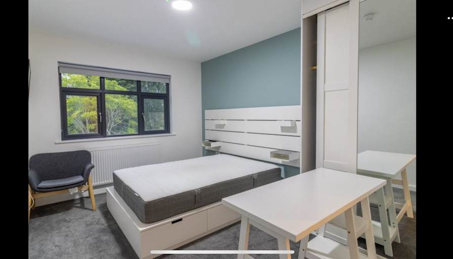 Photo of Rebecca's room