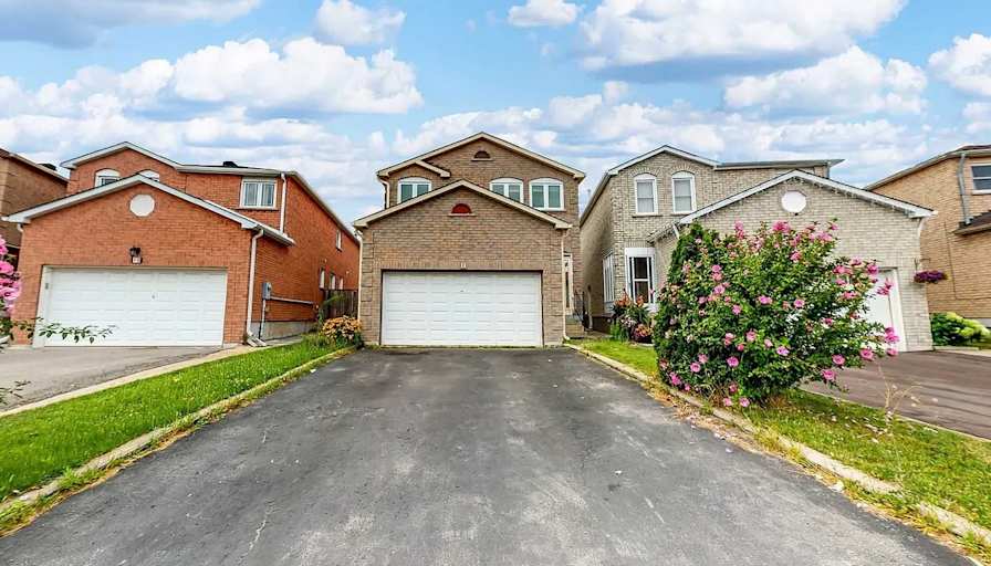 Achleswar Premanand's room