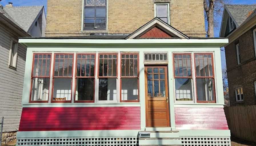 Matthew Jacobi's room